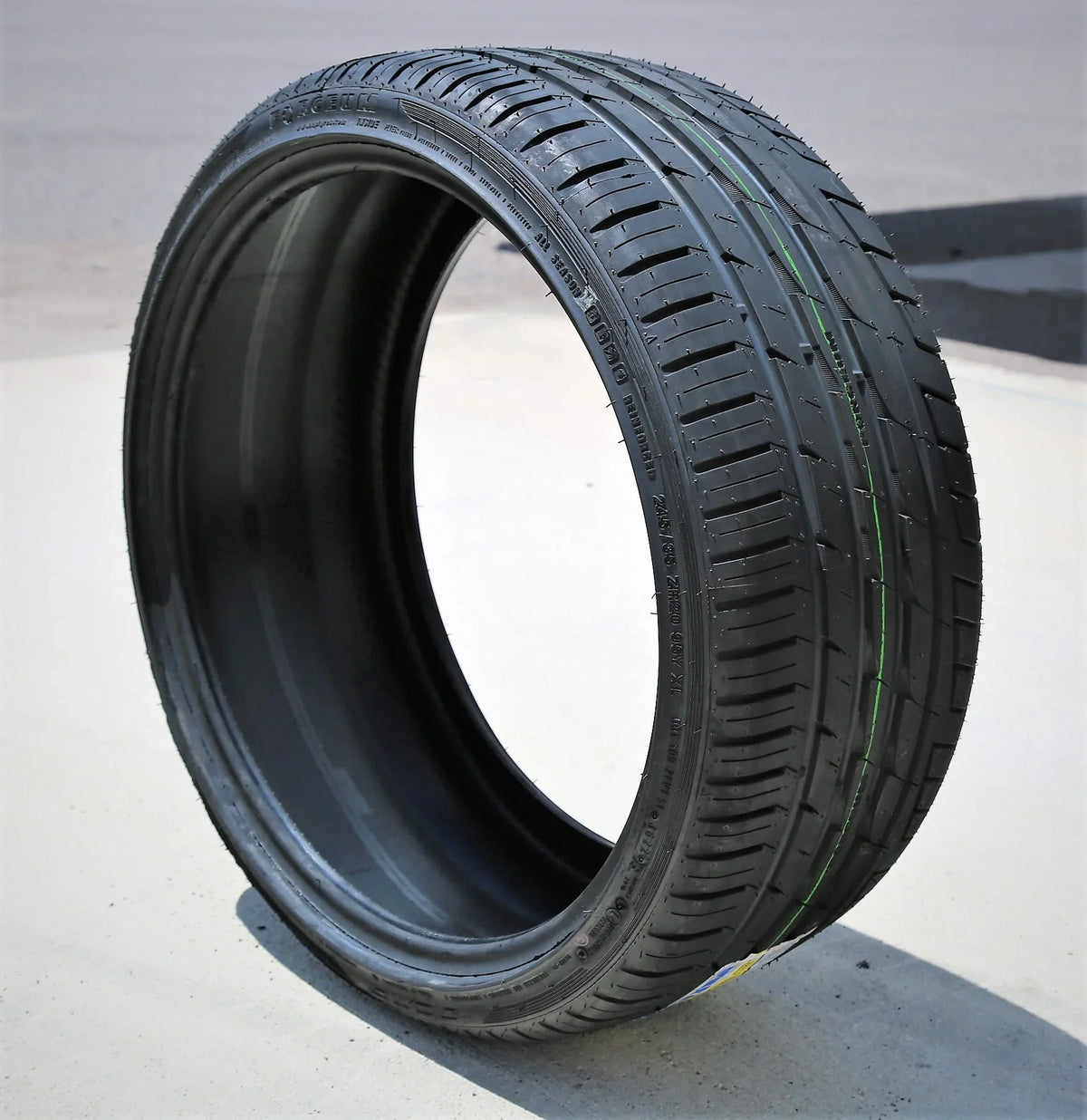 Forceum Octa 245/35ZR20 95Y XL A/S High Performance All Season Tire Fits: 2017-19 Mercedes-Benz E300 4Matic, 2010-16  528i Base