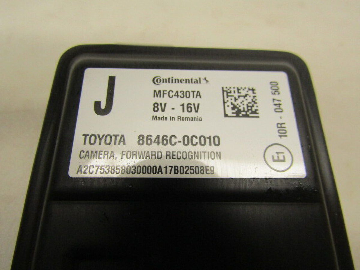 Pre-Owned 2018-2021  Tundra Windshield Mounted Lane Departure Camera OEM LKQ (Good)