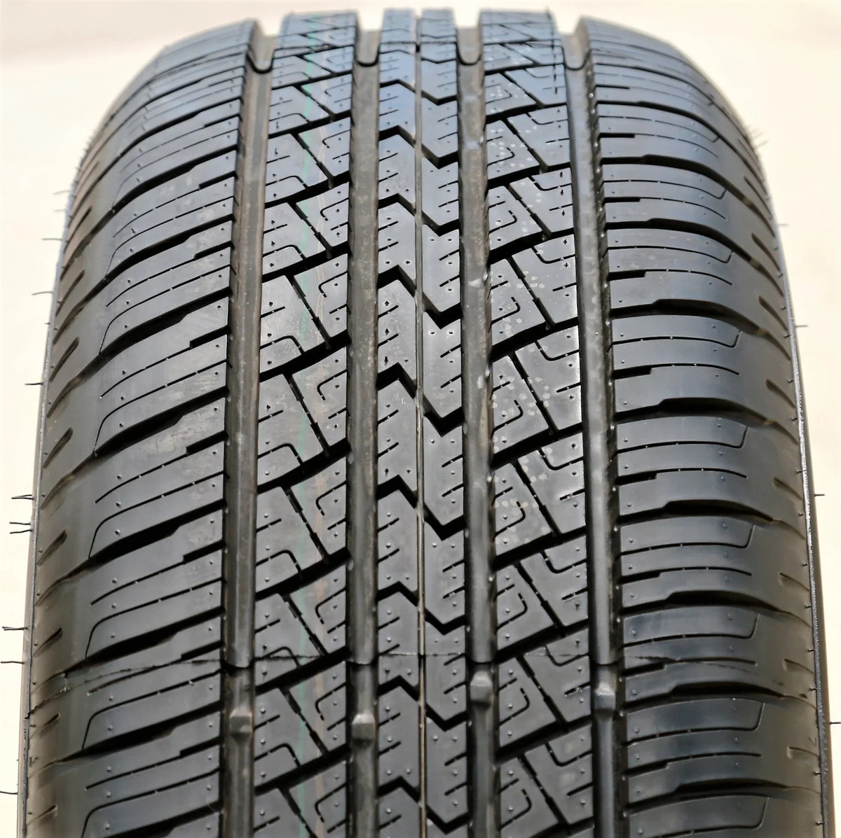 Set of 4 (FOUR) GT Radial Savero HT2 265/75R16 114T A/S All Season Tires