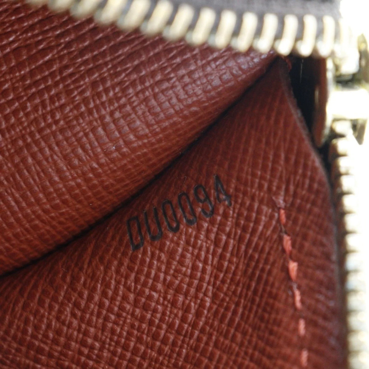 Pre-Owned LOUIS VUITTON Louis Vuitton Papillon PM Handbag Damier Canvas Brown DU0094 Ladies (Good)