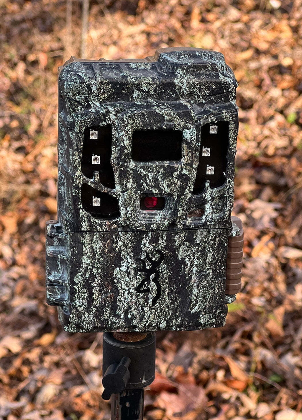 Browning Pro Scout Max Extreme HD Cellular Trail Camera w/ 32GB M/Card  & Reader